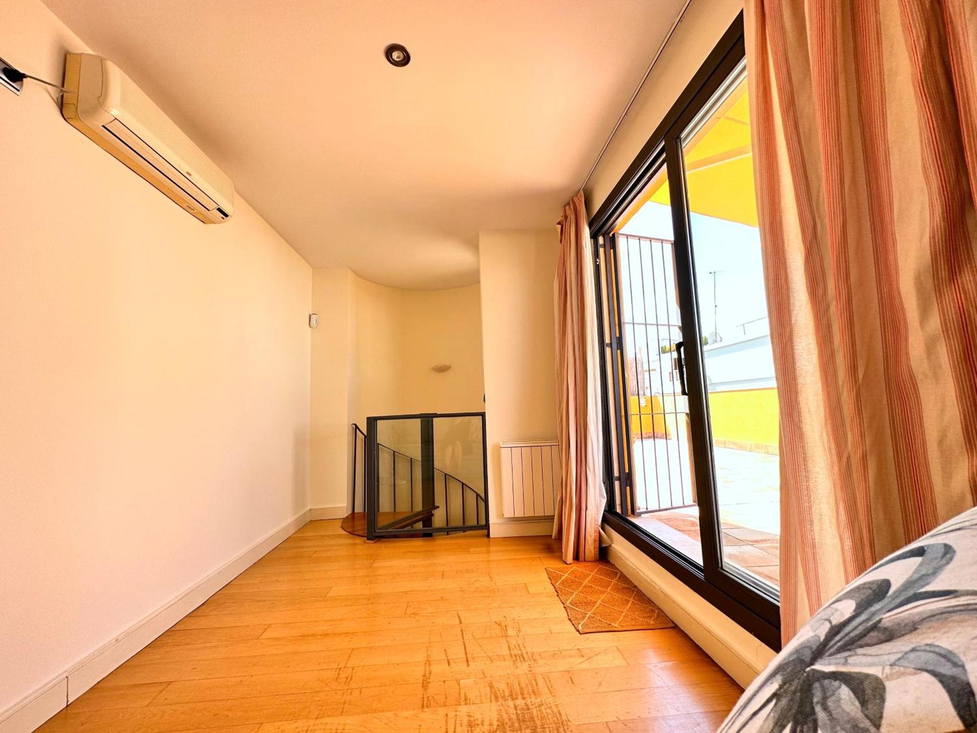 Penthouse Near Cathedral Private Rooftop Private Parking Sewilla Zewnętrze zdjęcie